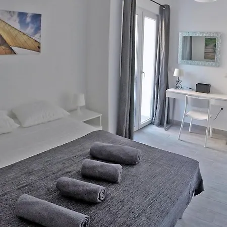 - Justina - 80 M2 Et Piscine *