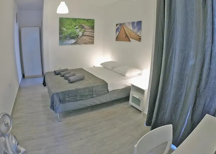 - Justina - 80 M2 Et Piscine * 파코스탄