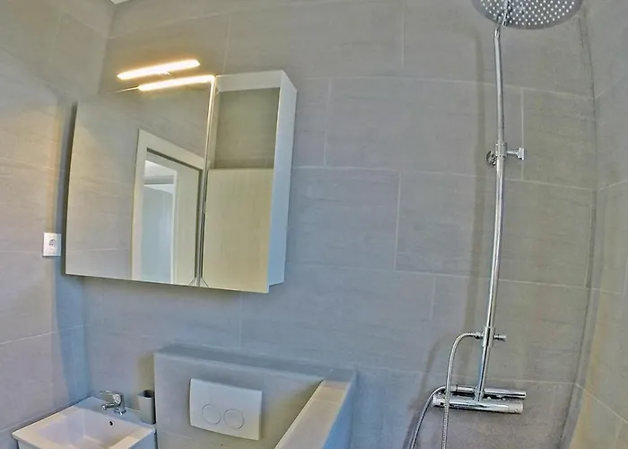 - Justina - 80 M2 Et Piscine * 파코스탄